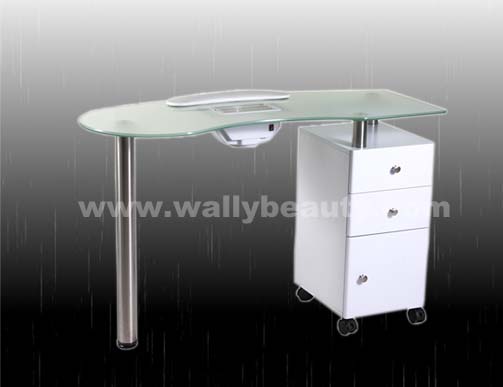 Manicure table